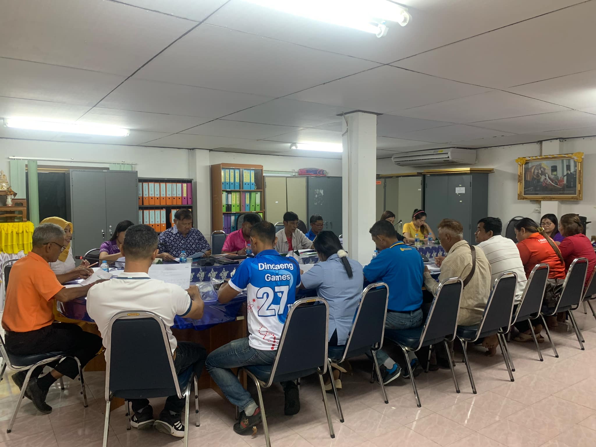 องค์การบริหารส่วนตำบลดินแดง จัดประชุมประชาคมท้องถิ่นระดับตำบล, คณะกรรมการพัฒนาองค์การบริหารส่วนตำบลดินแดง