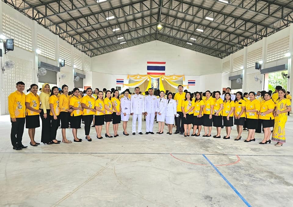 ข้าร่วมกิจกรรมเนื่องในวันคล้ายวันพระราชสมภพ พระบาทสมเด็จพระบรมชนกาธิเบศร มหาภูมิพลอดุลยเดชมหาราช บรมนาถบพิตร วันชาติ และวันพ่อแห่งชาติ